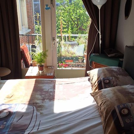 Homey Budget Bedroom Amsterdam Exterior foto